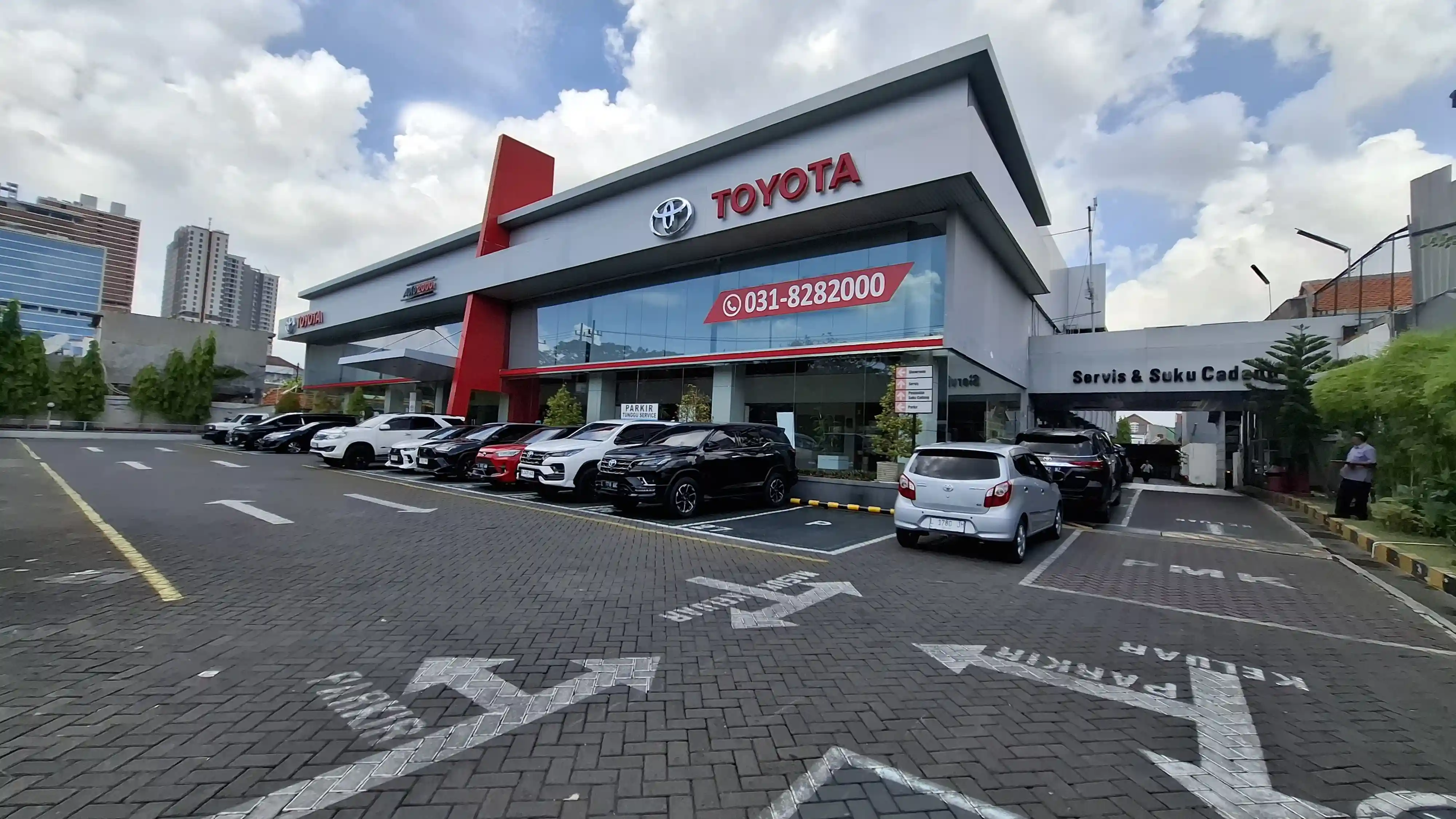 Toyota Surabaya - Dealer dan Bengkel Resmi Auto2000